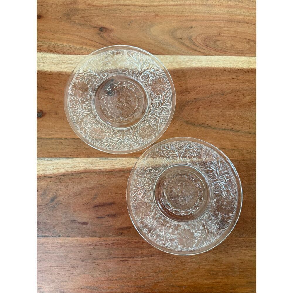 Floral clear glass vintage plates fish dessert set of 2 luncheon brunch Victoria